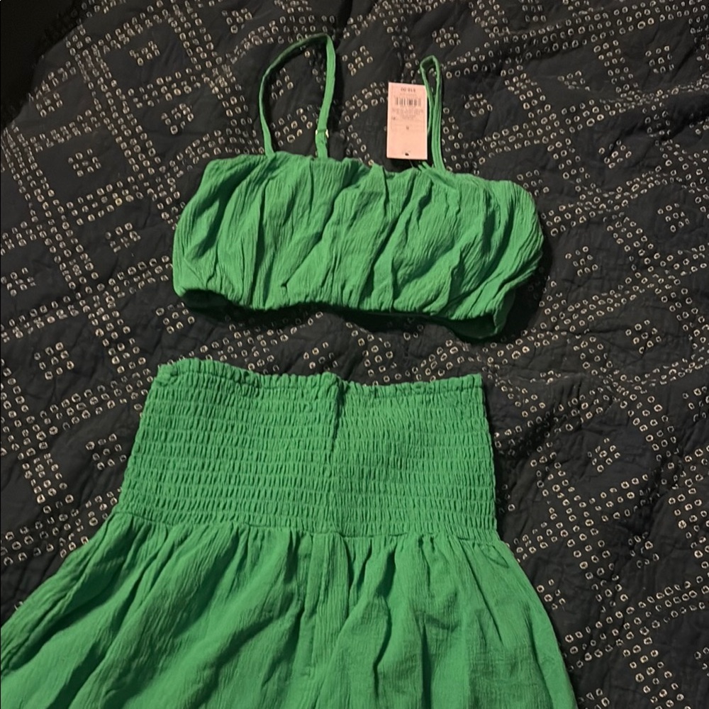 Wild Fable Vibrant Green Textured Top & Skirt